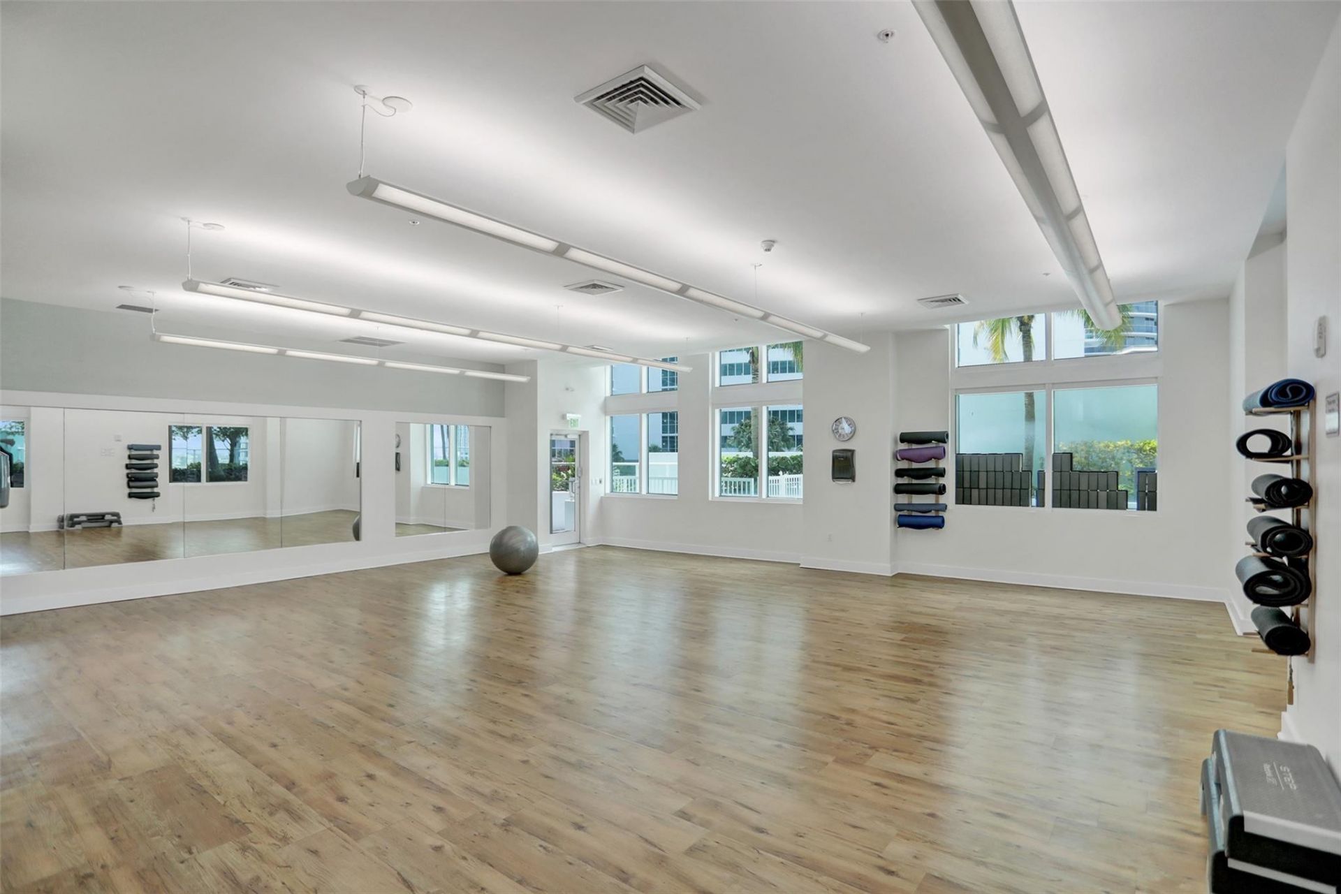 1900 N Bayshore Drive, Unit 715, Miami, FL 33132 Photo