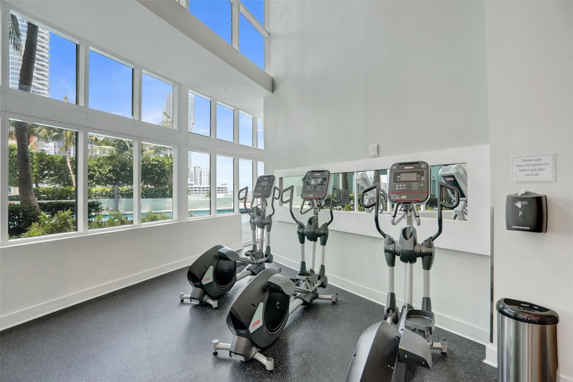 1900 N Bayshore Drive, Unit 715, Miami, FL 33132 Photo