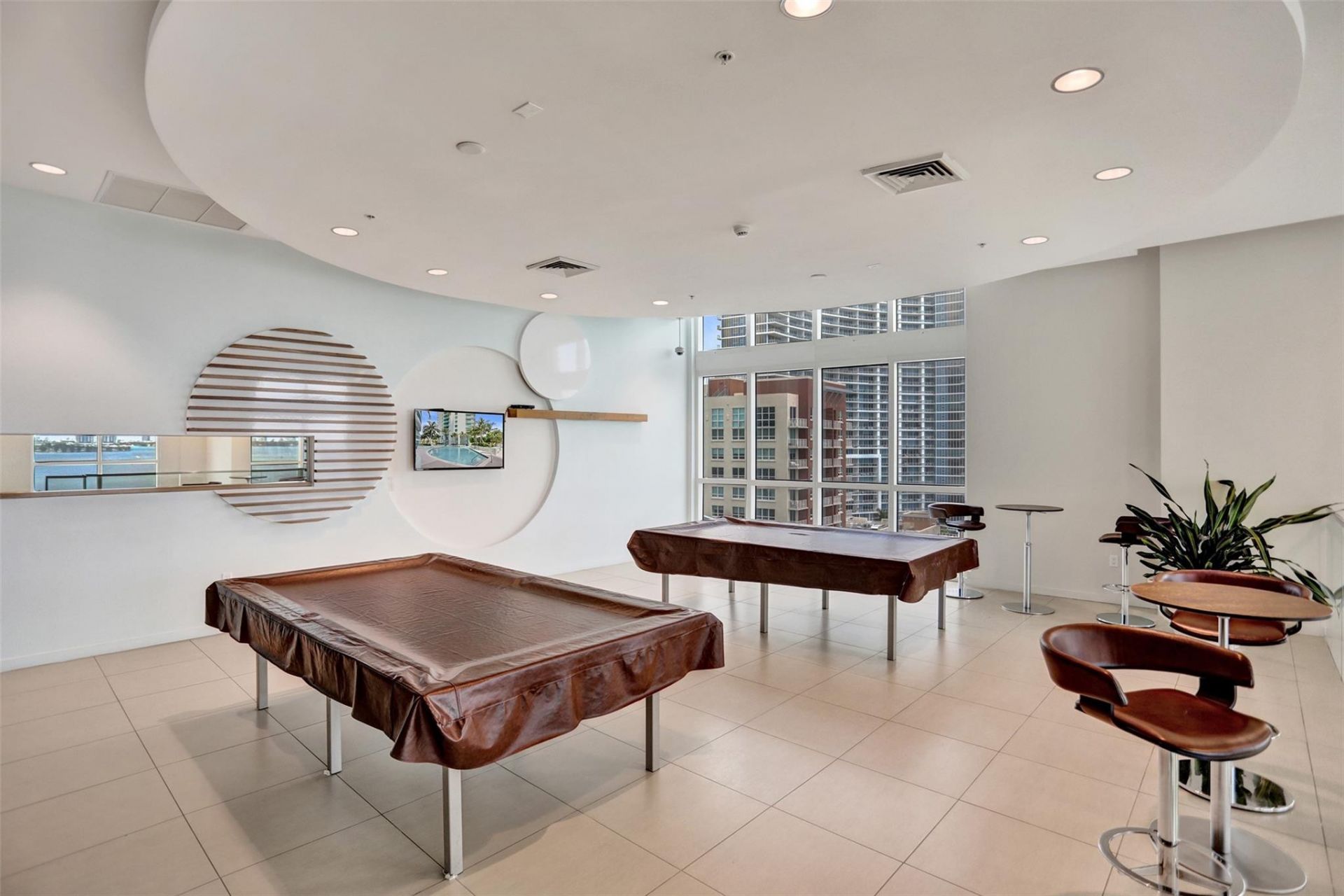 1900 N Bayshore Drive, Unit 715, Miami, FL 33132 Photo