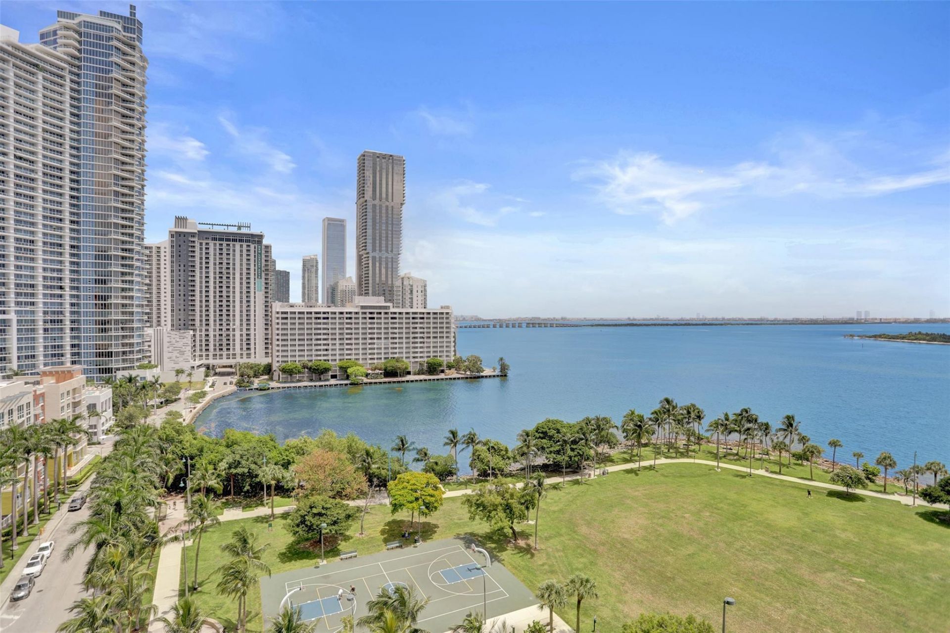 1900 N Bayshore Drive, Unit 715, Miami, FL 33132 Photo