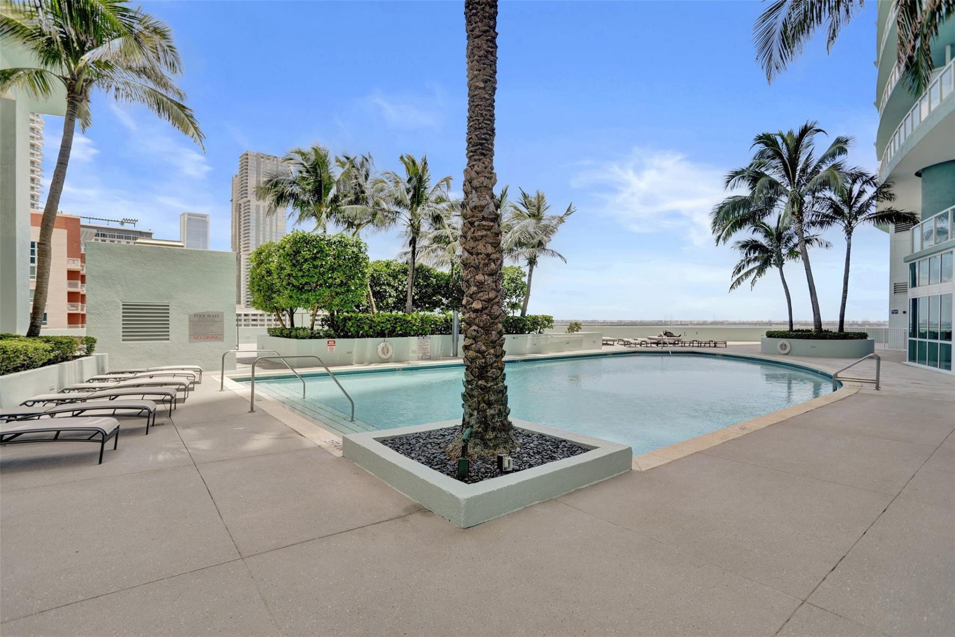 1900 N Bayshore Drive, Unit 715, Miami, FL 33132 Photo