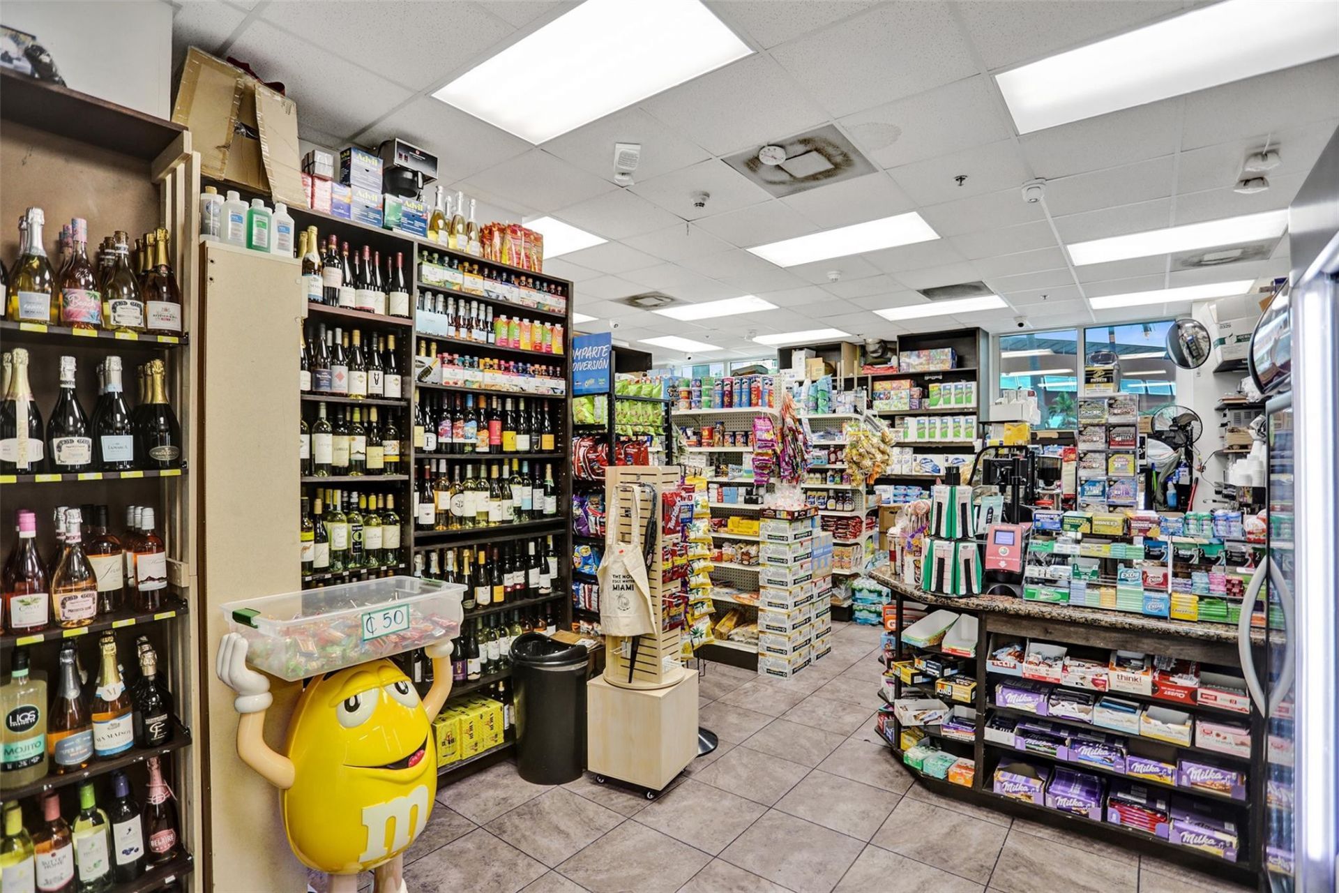 1900 N Bayshore Drive, Unit 715, Miami, FL 33132 Photo