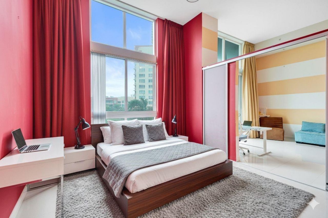 1900 N Bayshore Drive, Unit 715, Miami, FL 33132 Photo