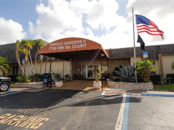 7855 NW 5th Ct, Unit 104, Margate, FL 33063