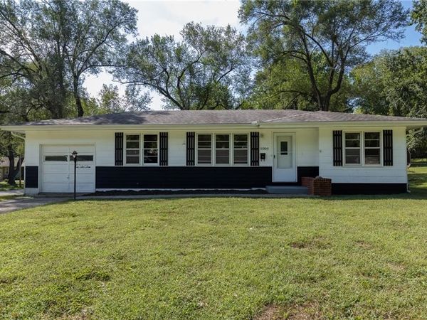 10909 E 60th Terrace, Raytown, MO 64133
