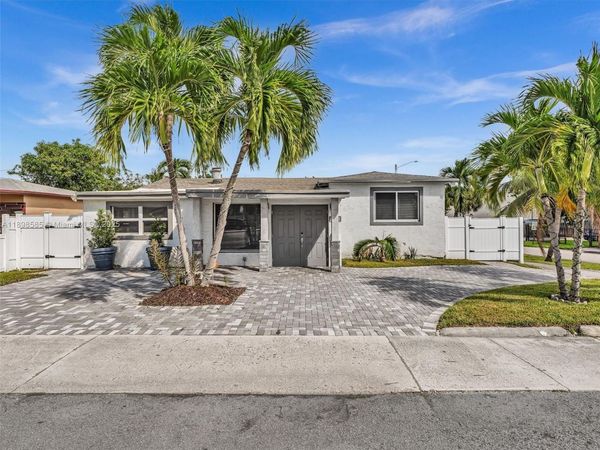 100 NW 8th Ave, Hallandale Beach, FL 33009