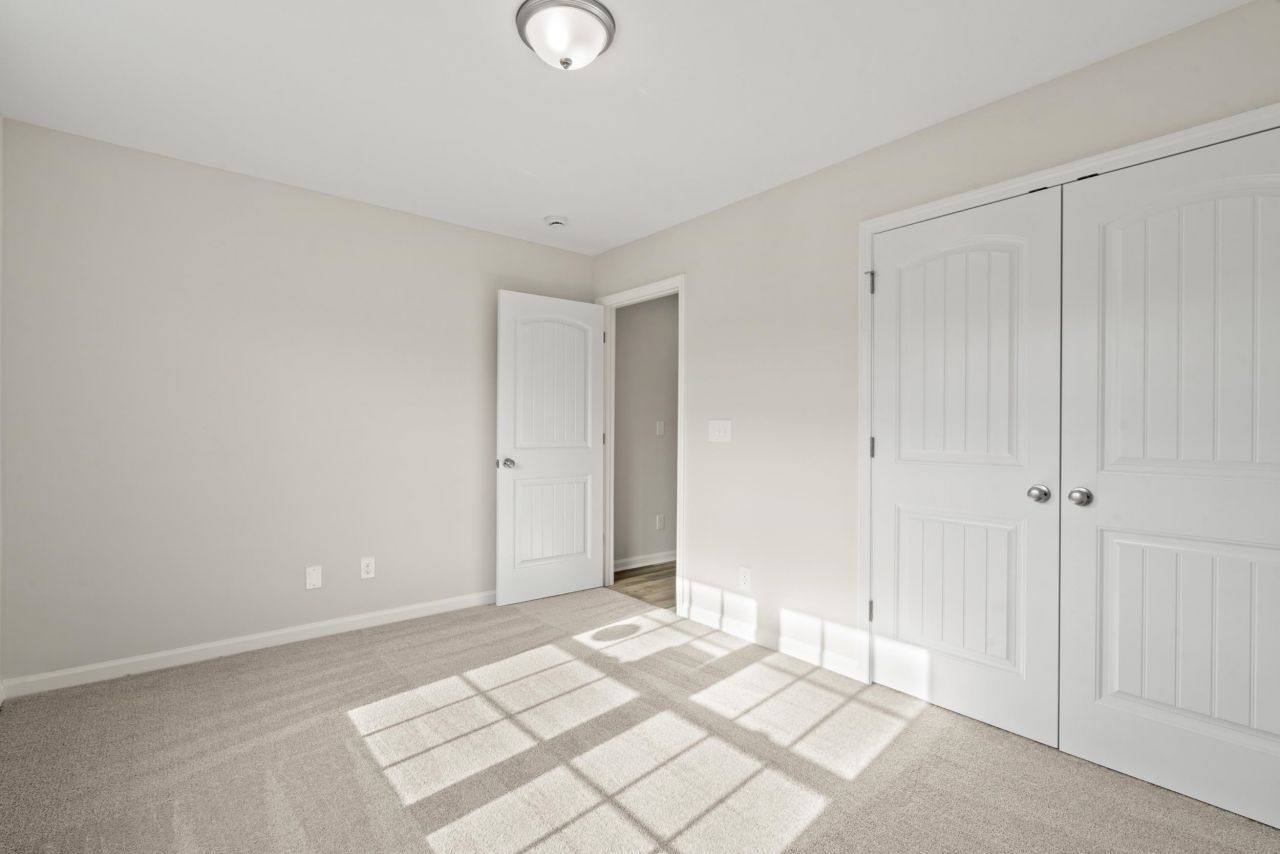 335 Barn Owl Way Photo 12