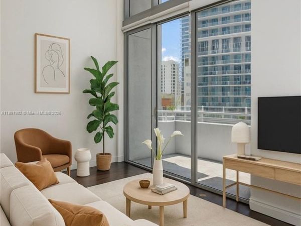 1050 Brickell Ave, Unit 414, Miami, FL 33131