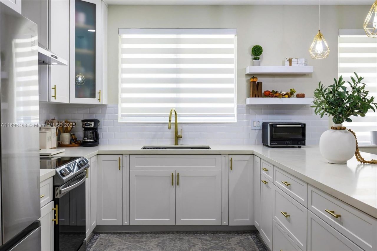 20459 NW 14th Ct, Miami Gardens, FL 33169 Photo