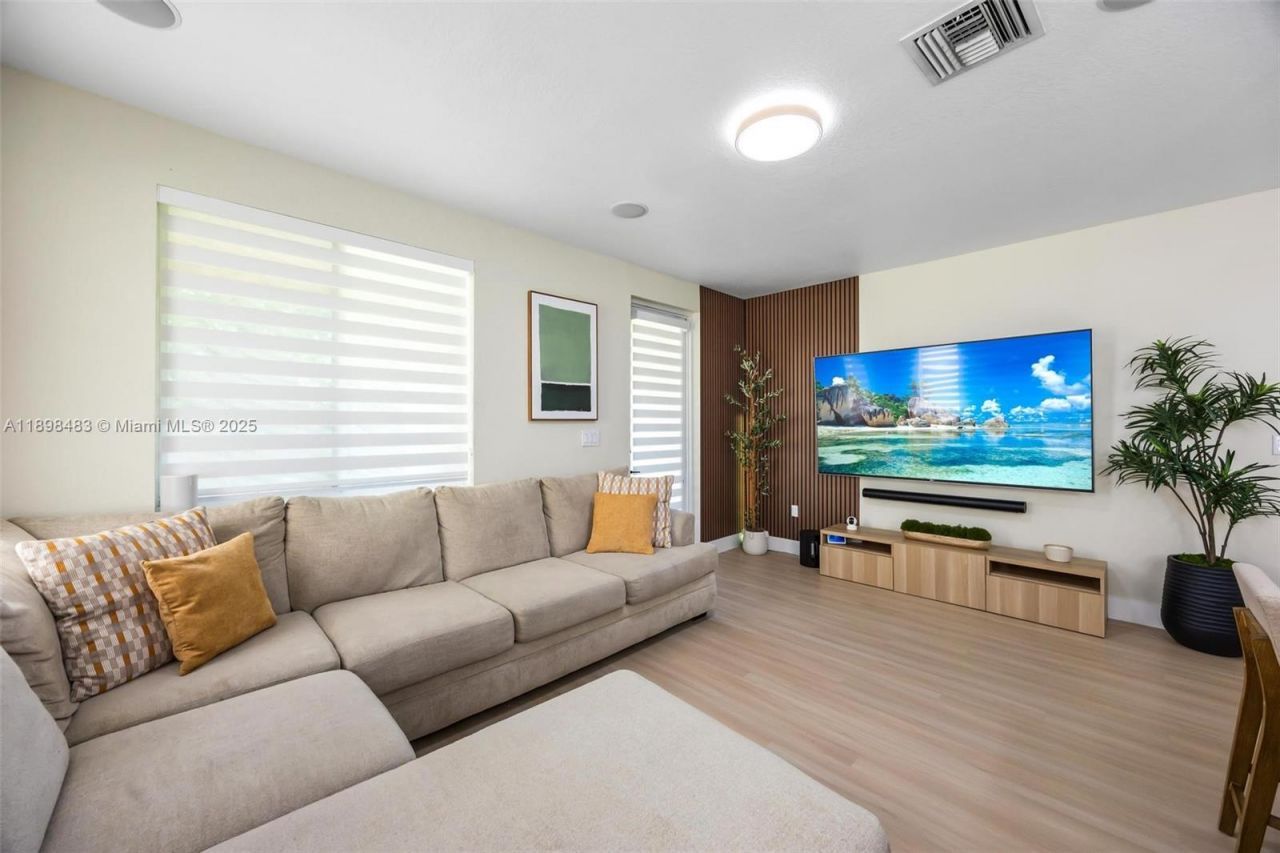 20459 NW 14th Ct, Miami Gardens, FL 33169 Photo