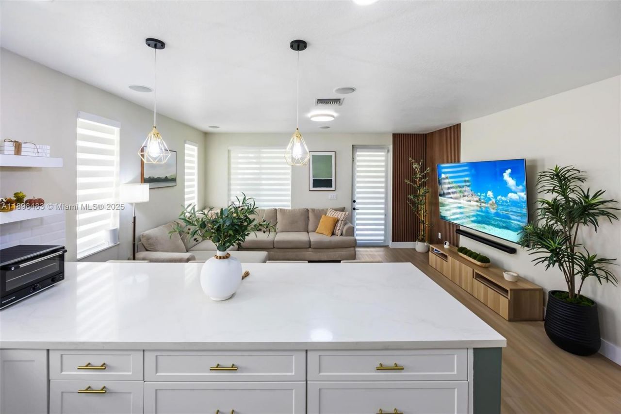 20459 NW 14th Ct, Miami Gardens, FL 33169 Photo