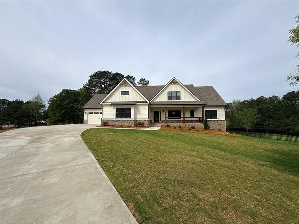 2133 Stonegate Way, Monroe, GA 30656