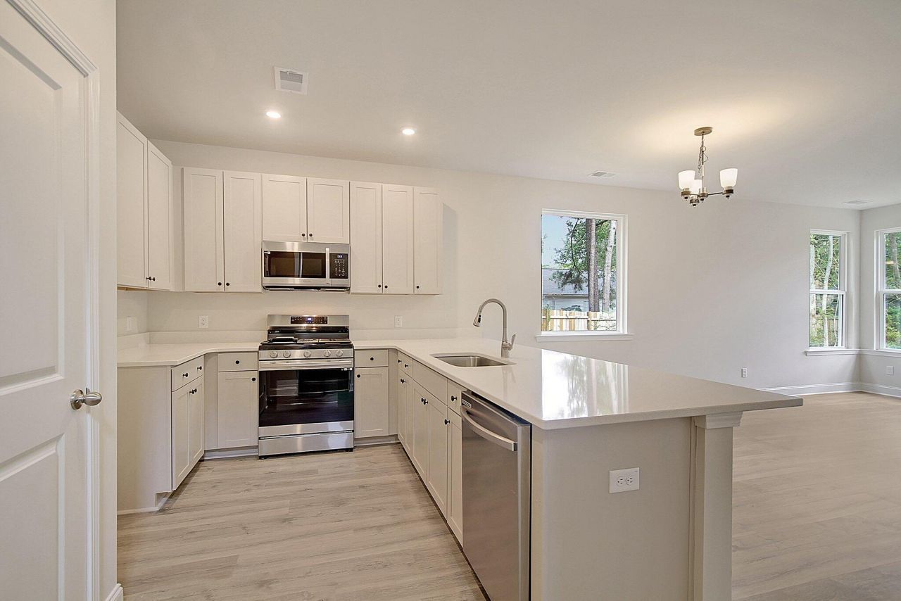 3000 Buggs Lane Photo 13