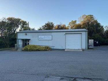 6111 Fort Avenue, Lynchburg, VA 24502