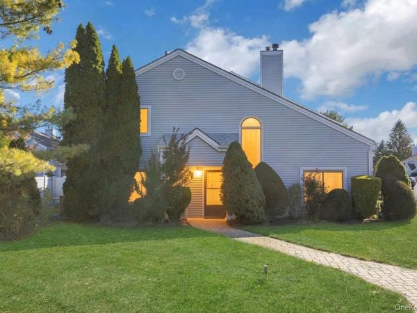 24 Leisure Way, Mohegan Lake, NY 10547