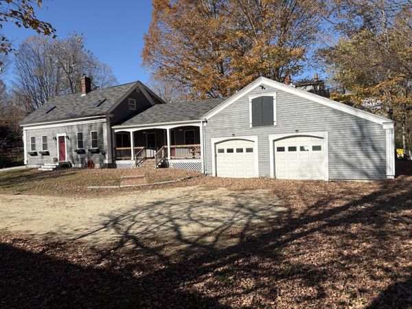 33 High Street, Buckfield, ME 04220