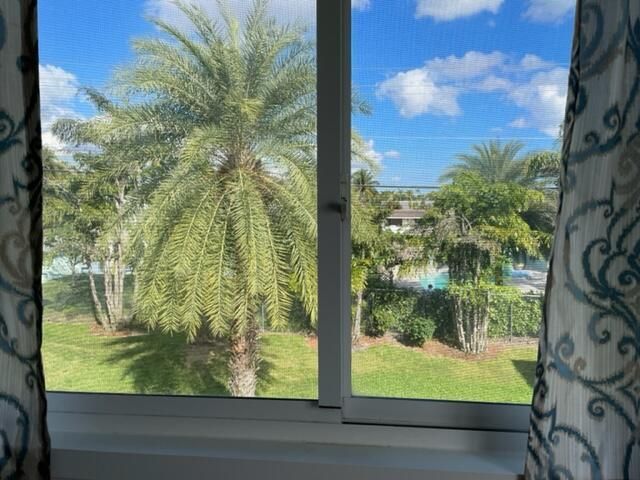 3402 Cynthia Lane, Unit 201, Lake Worth Beach, FL 33461 Photo