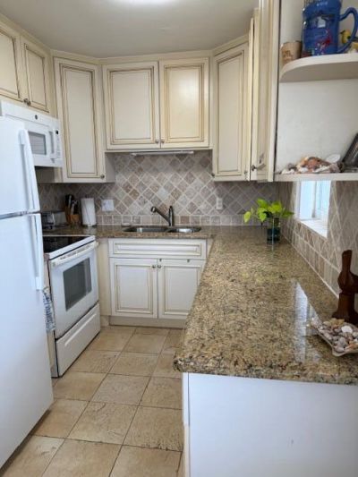 3402 Cynthia Lane, Unit 201, Lake Worth Beach, FL 33461 Photo