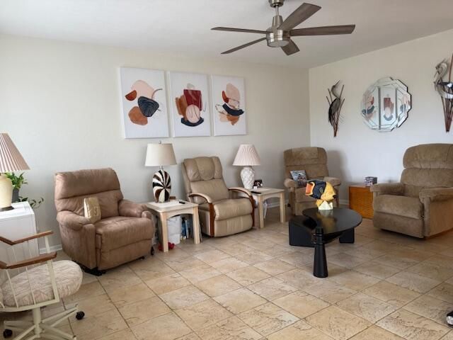 3402 Cynthia Lane, Unit 201, Lake Worth Beach, FL 33461 Photo