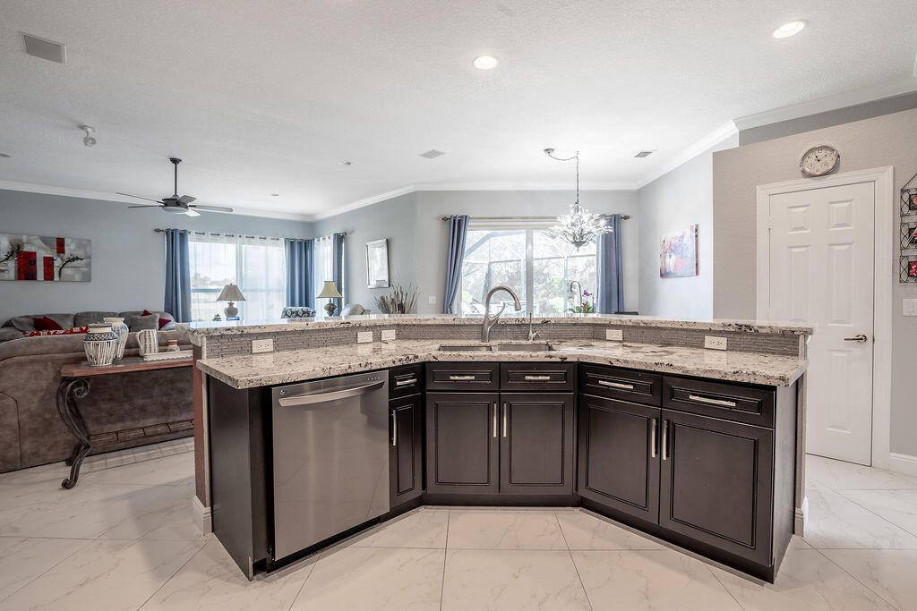 11910 Torreyanna Circle, West Palm Beach, FL 33412 Photo