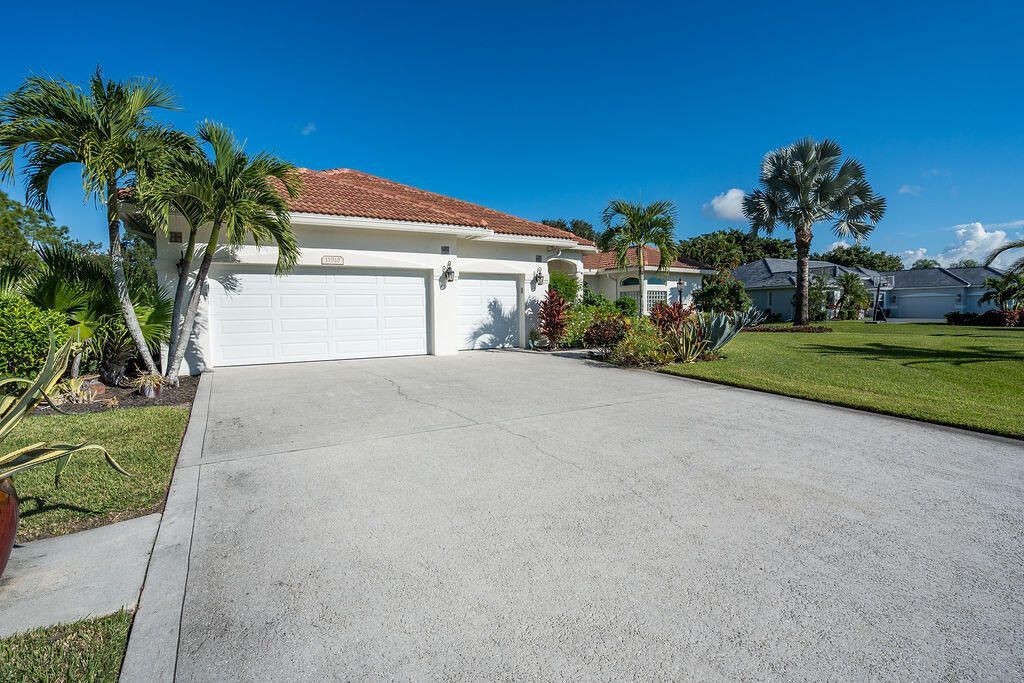 11910 Torreyanna Circle, West Palm Beach, FL 33412 Photo