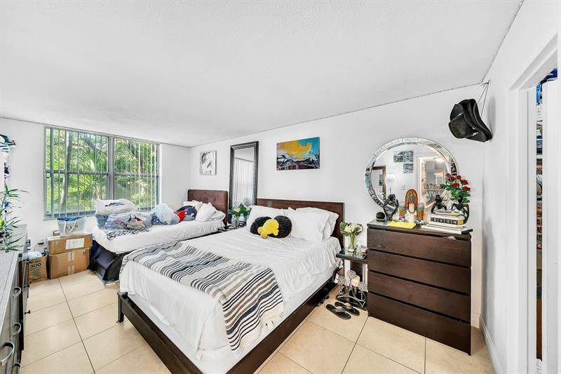 1800 Sans Souci Boulevard, Unit 304, North Miami, FL 33181 Photo