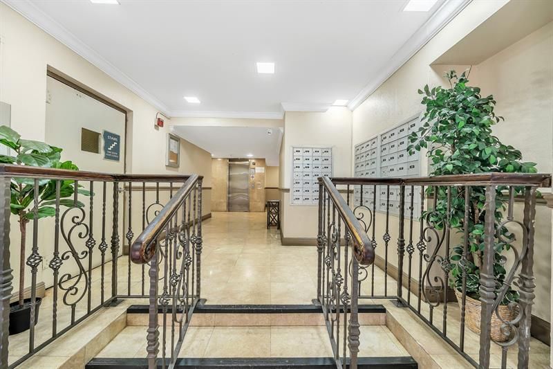 1800 Sans Souci Boulevard, Unit 304, North Miami, FL 33181 Photo