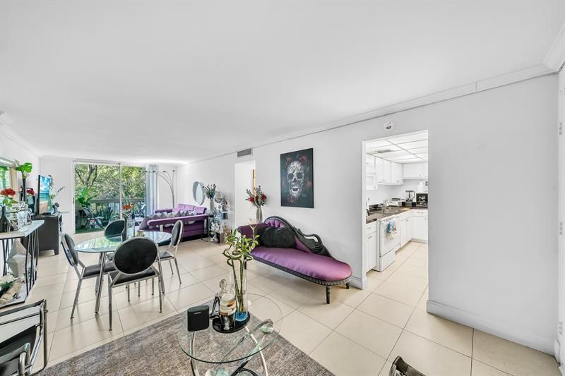 1800 Sans Souci Boulevard, Unit 304, North Miami, FL 33181 Photo