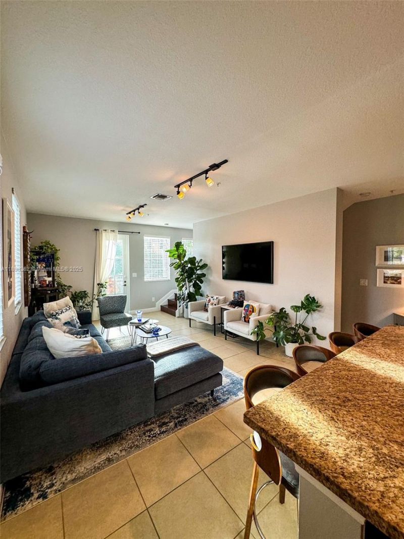 1006 SW 147th Ave, Unit 10601, Pembroke Pines, FL 33027 Photo