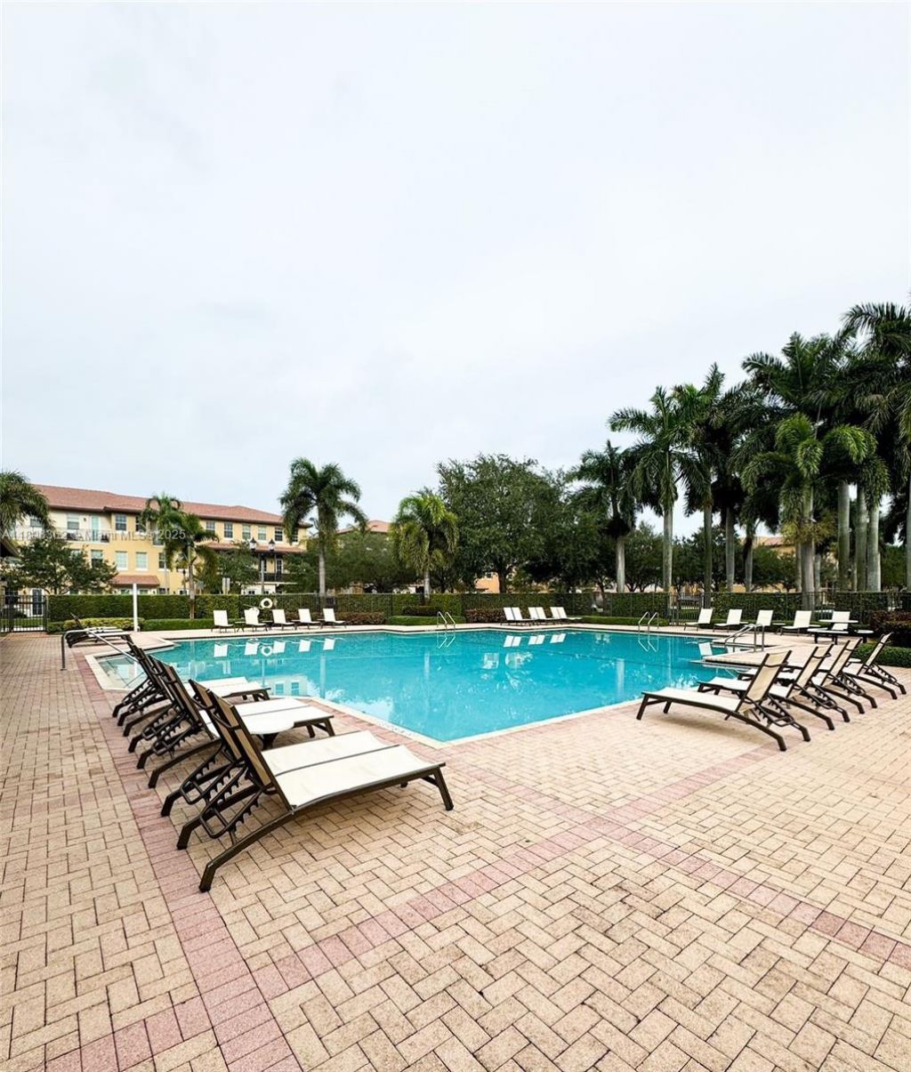 1006 SW 147th Ave, Unit 10601, Pembroke Pines, FL 33027 Photo