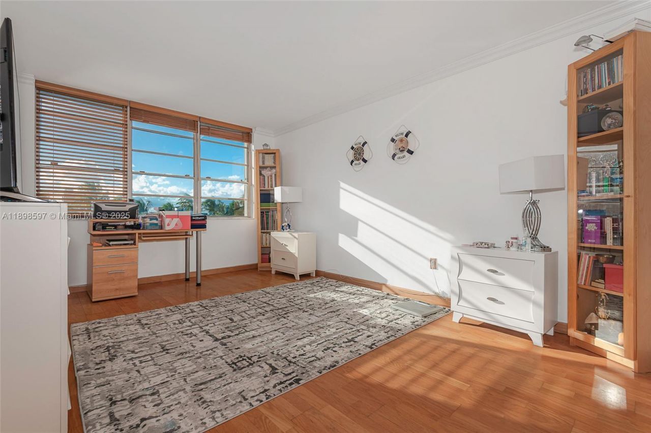 1865 79th St Cswy, Unit 5A, North Bay Village, FL 33141 Photo