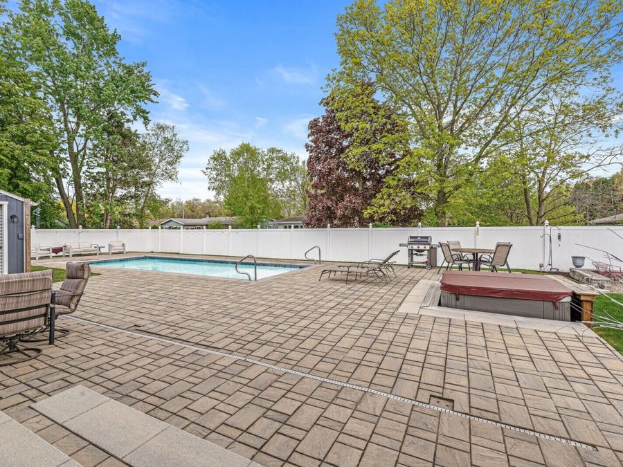 Property Image 61