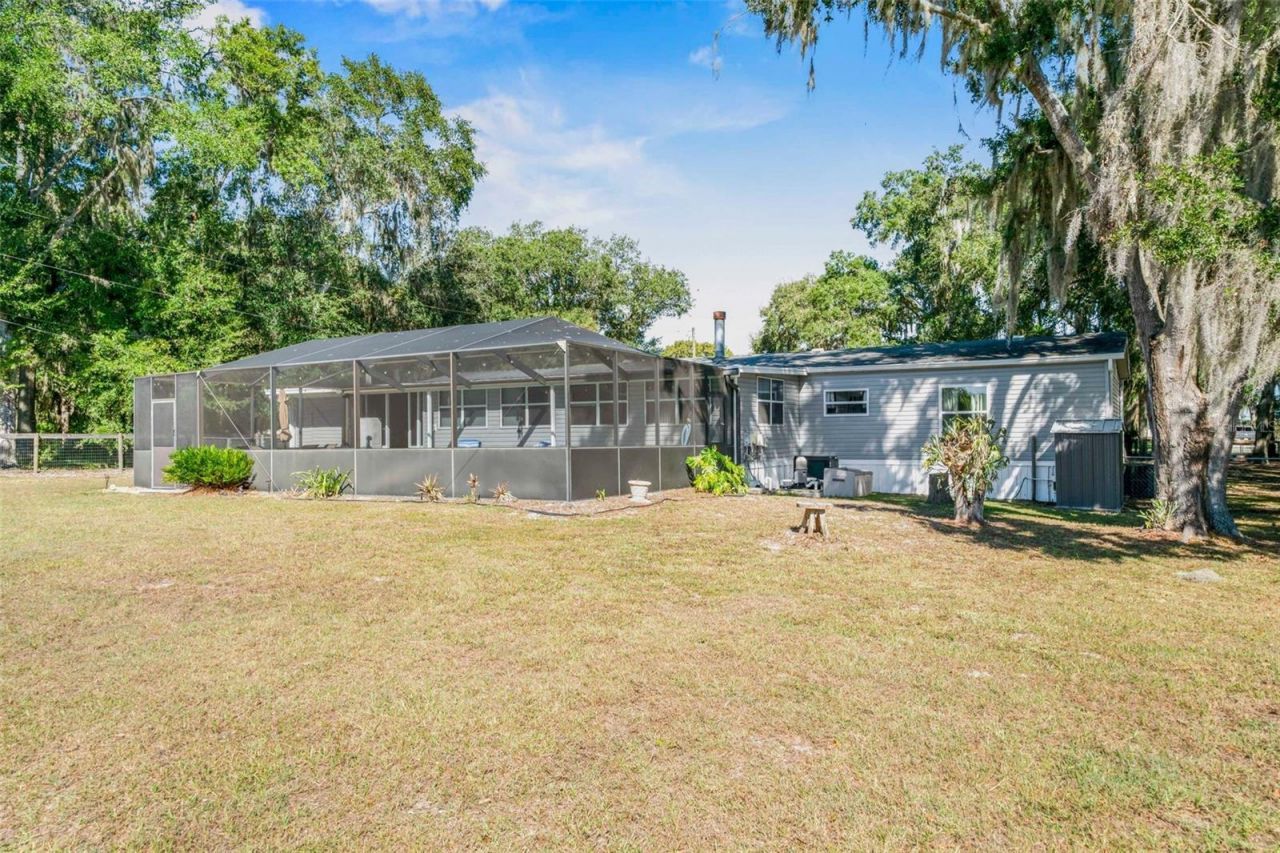 6716 W Riverbend Road, Dunnellon, FL 34433 Photo