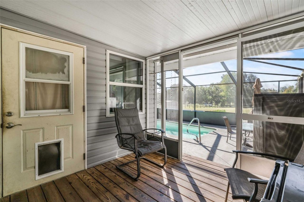 6716 W Riverbend Road, Dunnellon, FL 34433 Photo