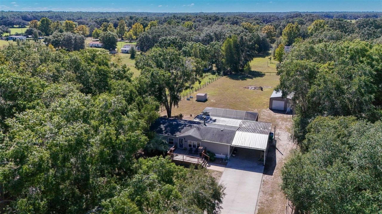 6716 W Riverbend Road, Dunnellon, FL 34433 Photo