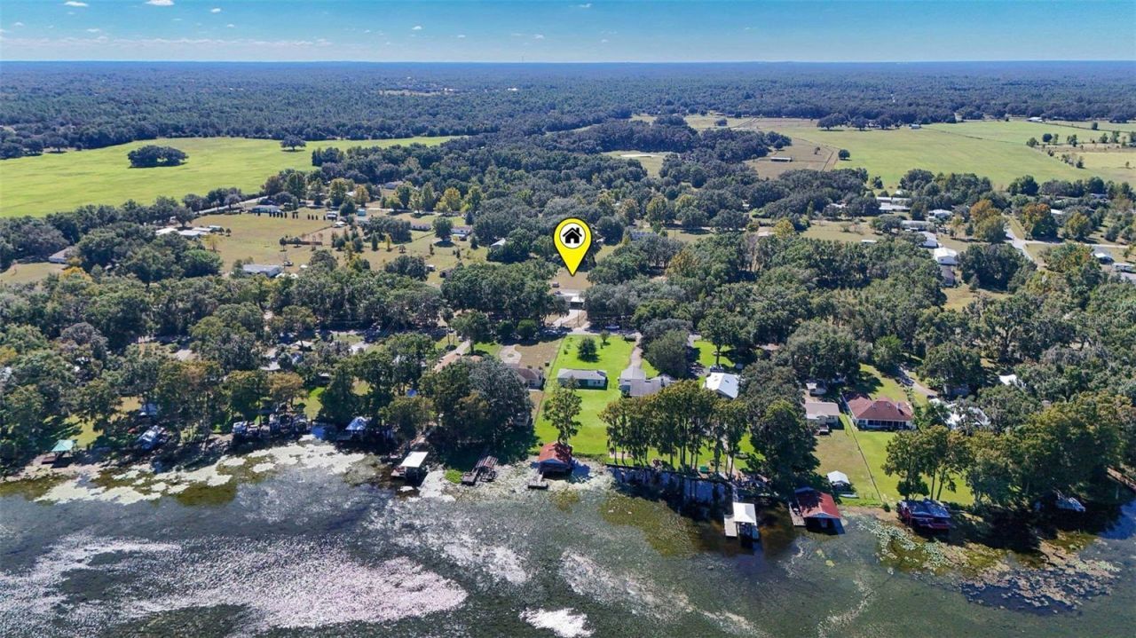 6716 W Riverbend Road, Dunnellon, FL 34433 Photo