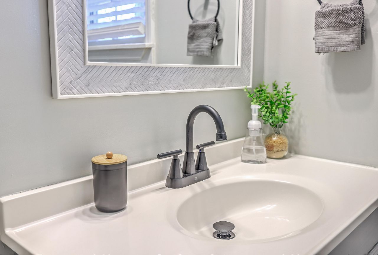 200 Hilltop Drive Photo 27