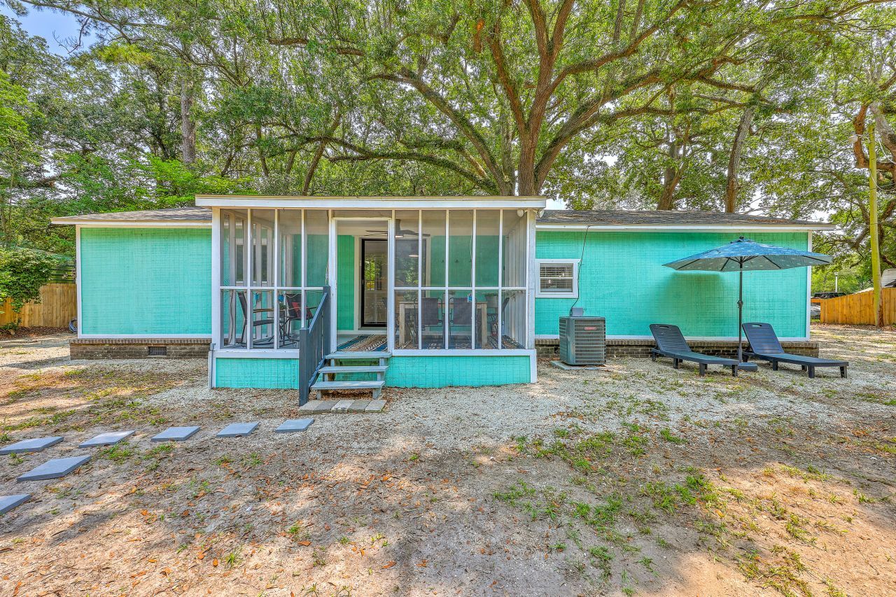 200 Hilltop Drive Photo 37