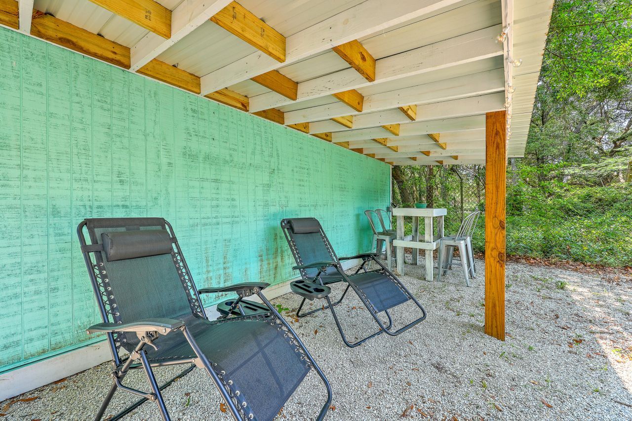 200 Hilltop Drive Photo 41