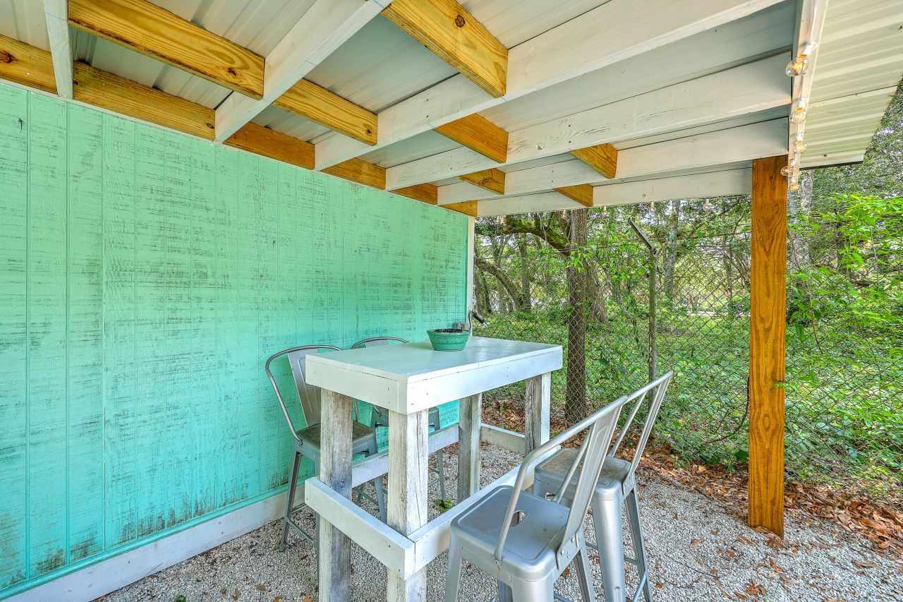 200 Hilltop Drive Photo 42