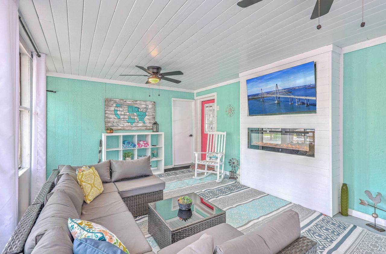 200 Hilltop Drive Photo 5