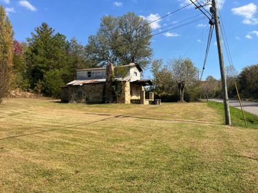 341 Ky 930, Artemus, KY 40903