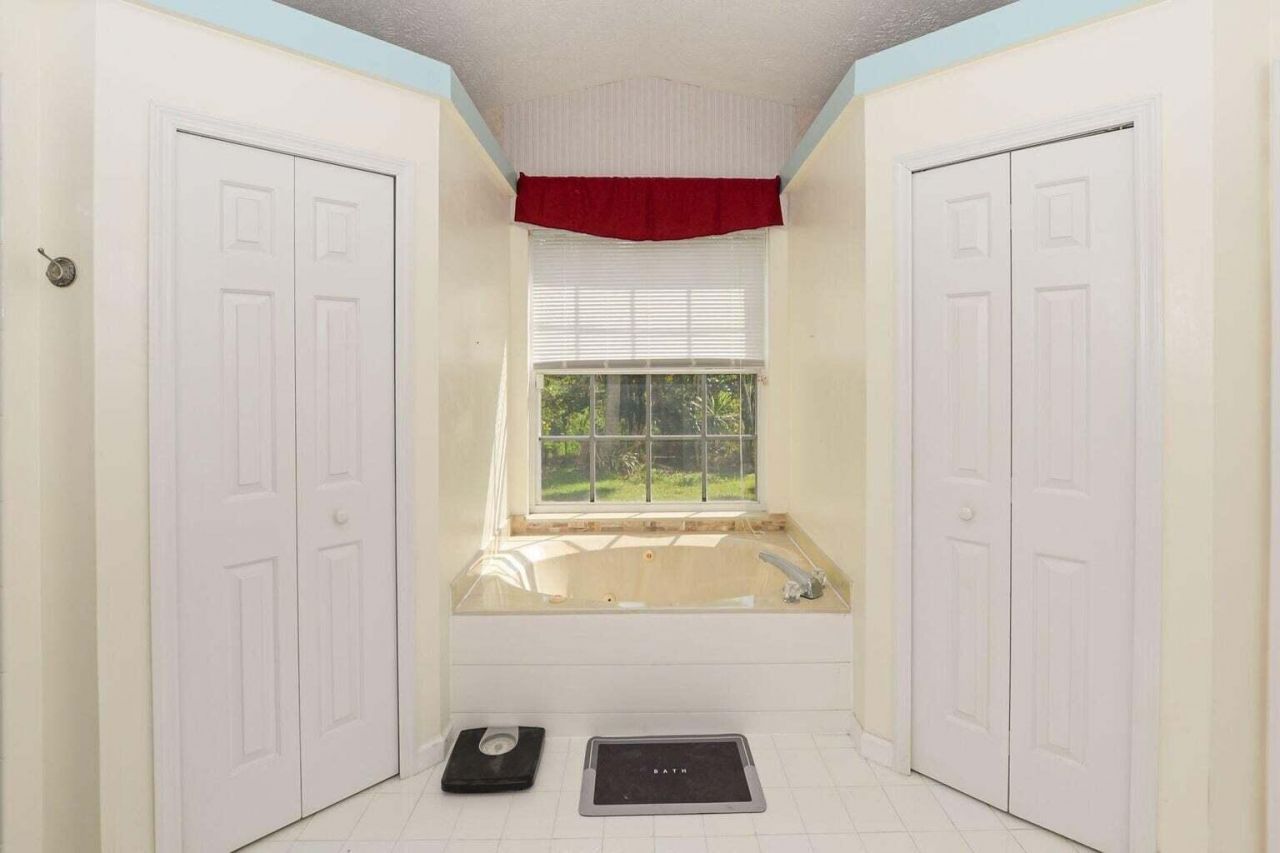 6876 Bronte Circle, Port Saint Lucie, FL 34952 Photo