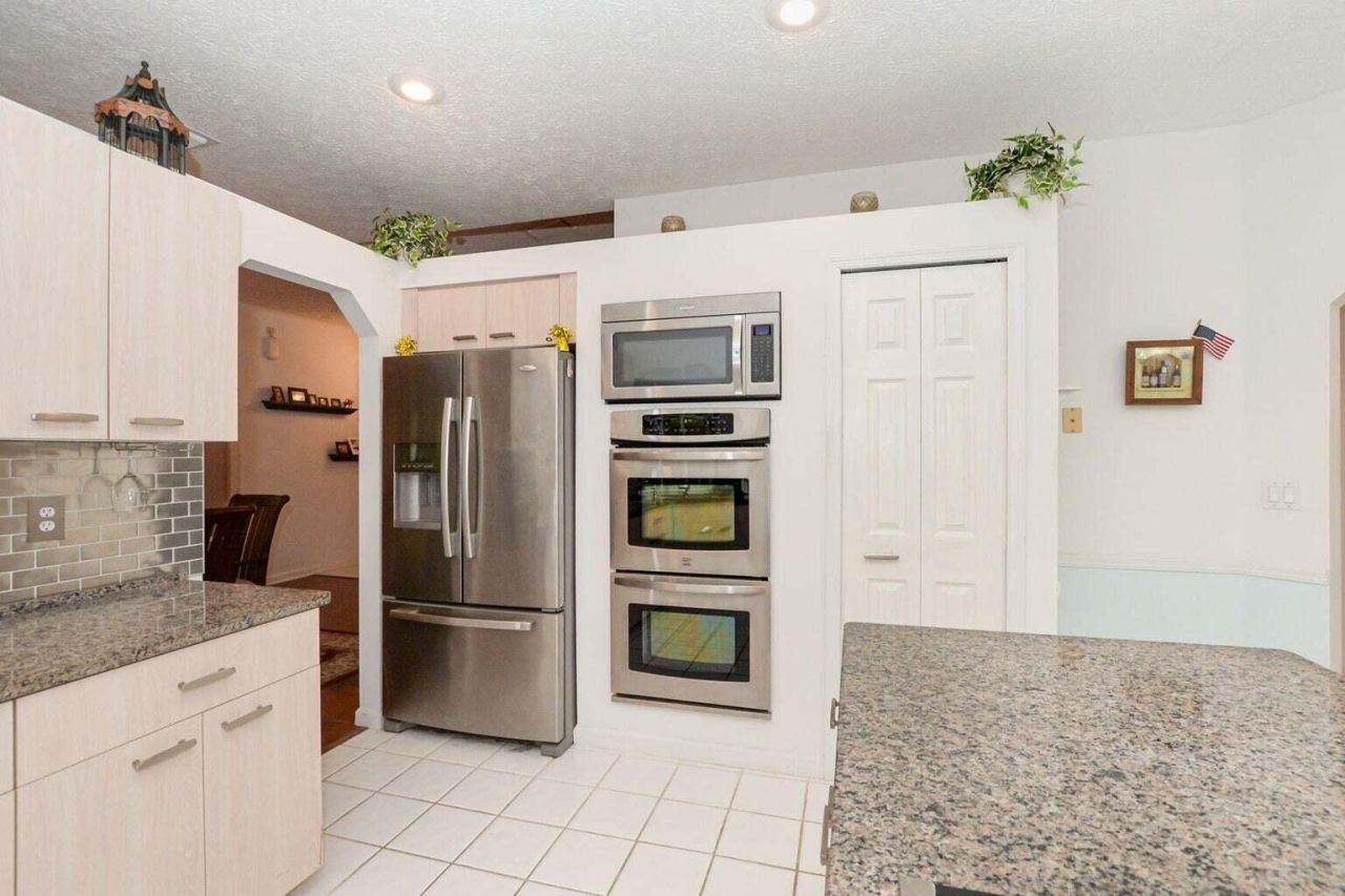 6876 Bronte Circle, Port Saint Lucie, FL 34952 Photo