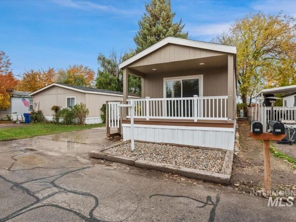 583 E Watercress Ln, Eagle, ID 83616