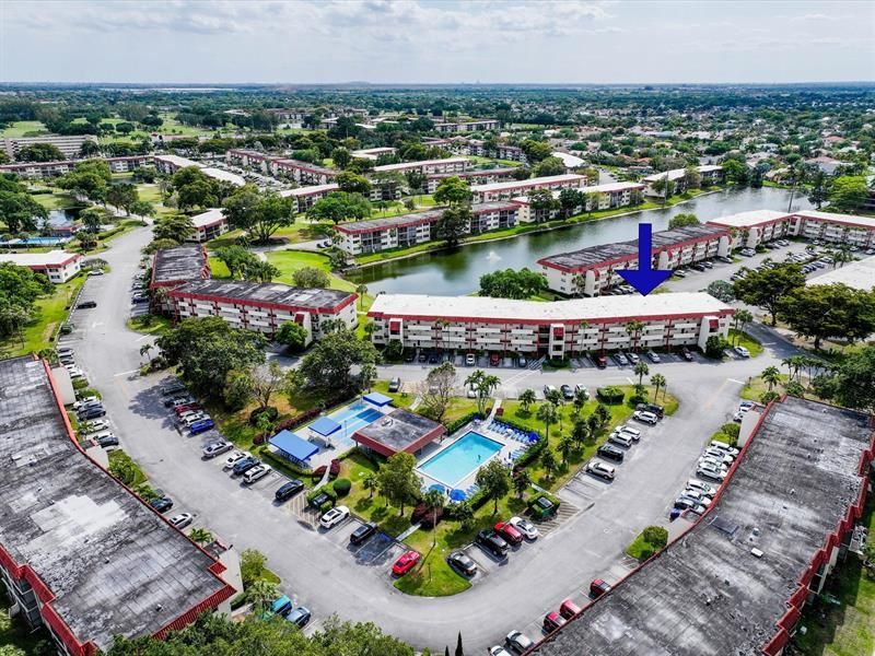 311 S Hollybrook Drive, Unit 104, Pembroke Pines, FL 33025 Photo