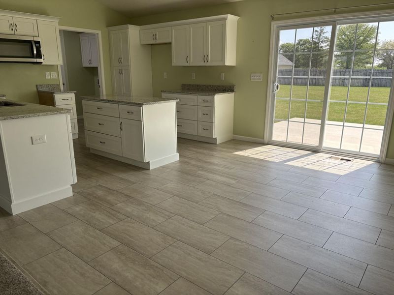 215 Village Parkway, Jackson Center, OH 45334 Photo 10