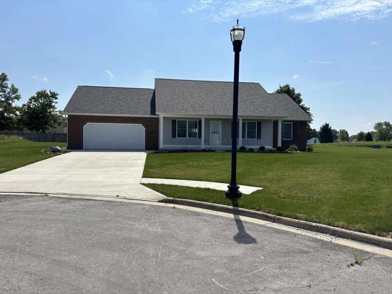 215 Village Parkway, Jackson Center, OH 45334 Photo 2