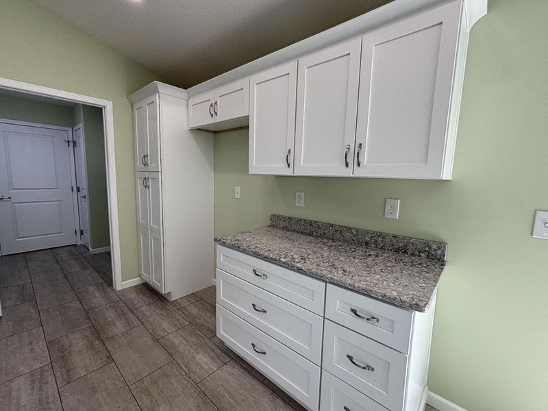 215 Village Parkway, Jackson Center, OH 45334 Photo 8