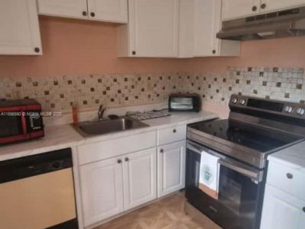 176 Piedmont D, Unit D, Delray Beach, FL 33484